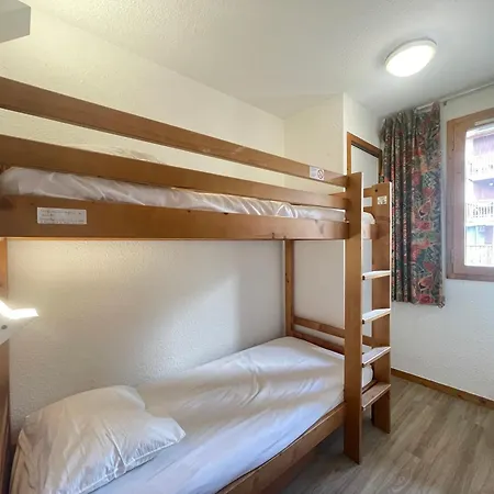 Confortable Pour 4 Avec Tv Et Casier A Ski, Proche Centre Et Pistes - Fr-1-411-984 *
